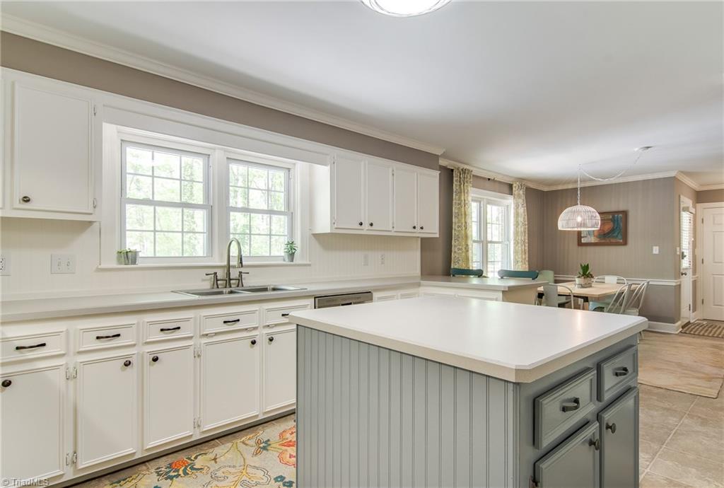 960 Bryanplace Road Winston-Salem, NC 27104 - Photo 8 of 30 Kitchen