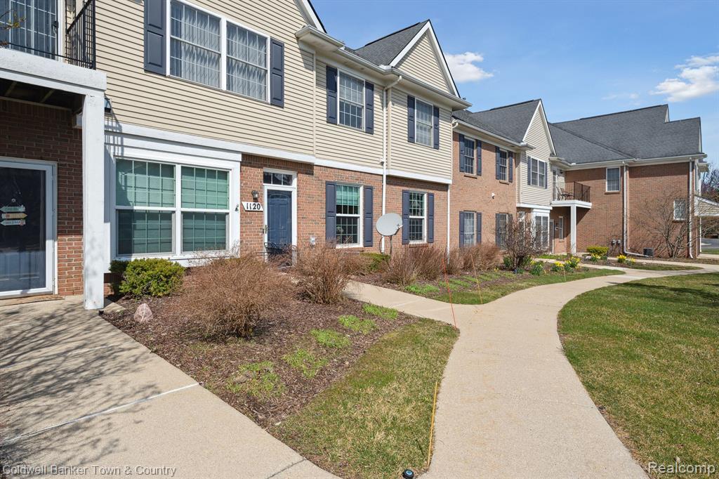 1120 Rial Lake Drive Howell, MI 48843 - Photo 34 of 36 Gallery Image 34