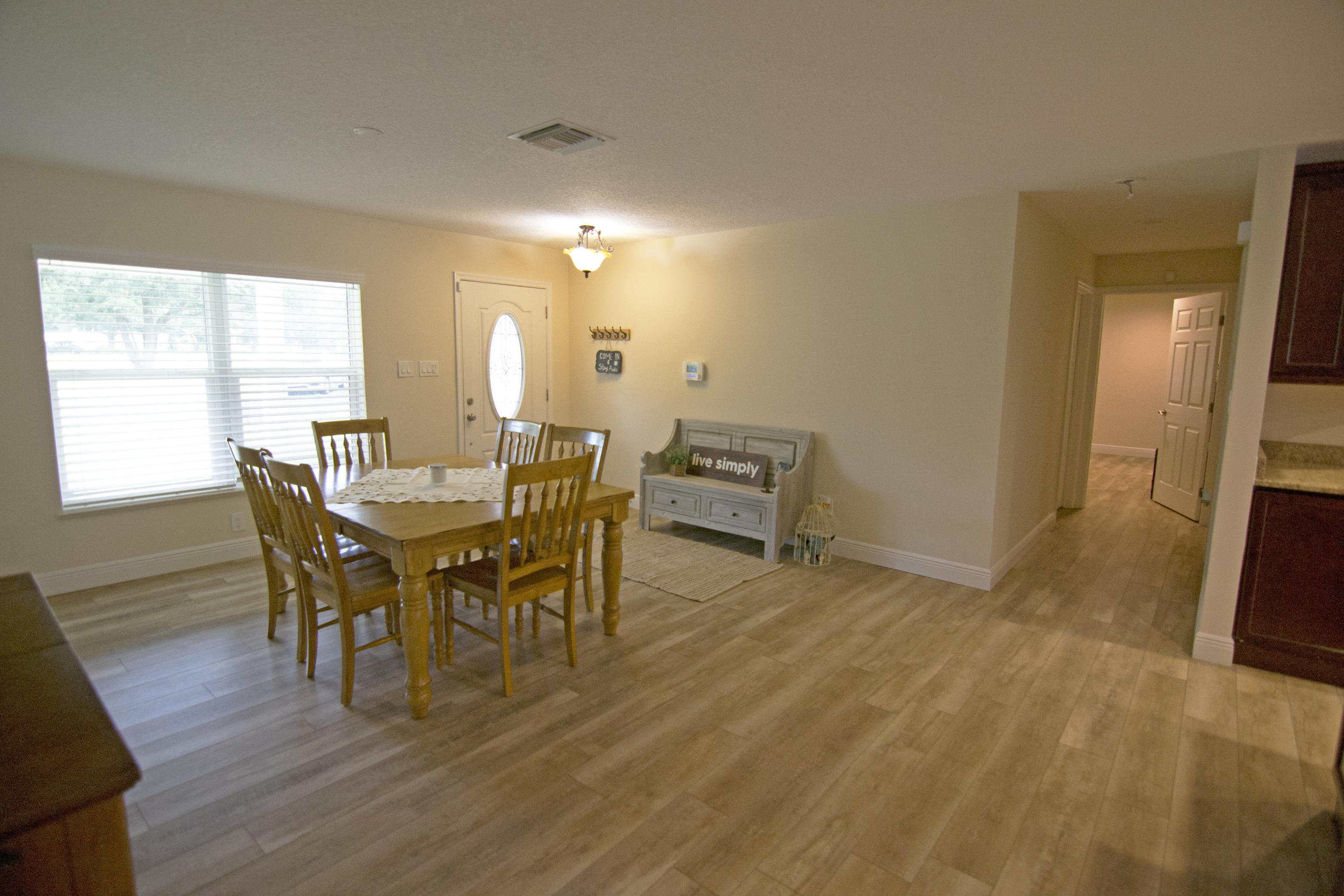 2133 Johnston Road Fort Pierce, FL 34951 - Photo 18 of 41 DSC_0006