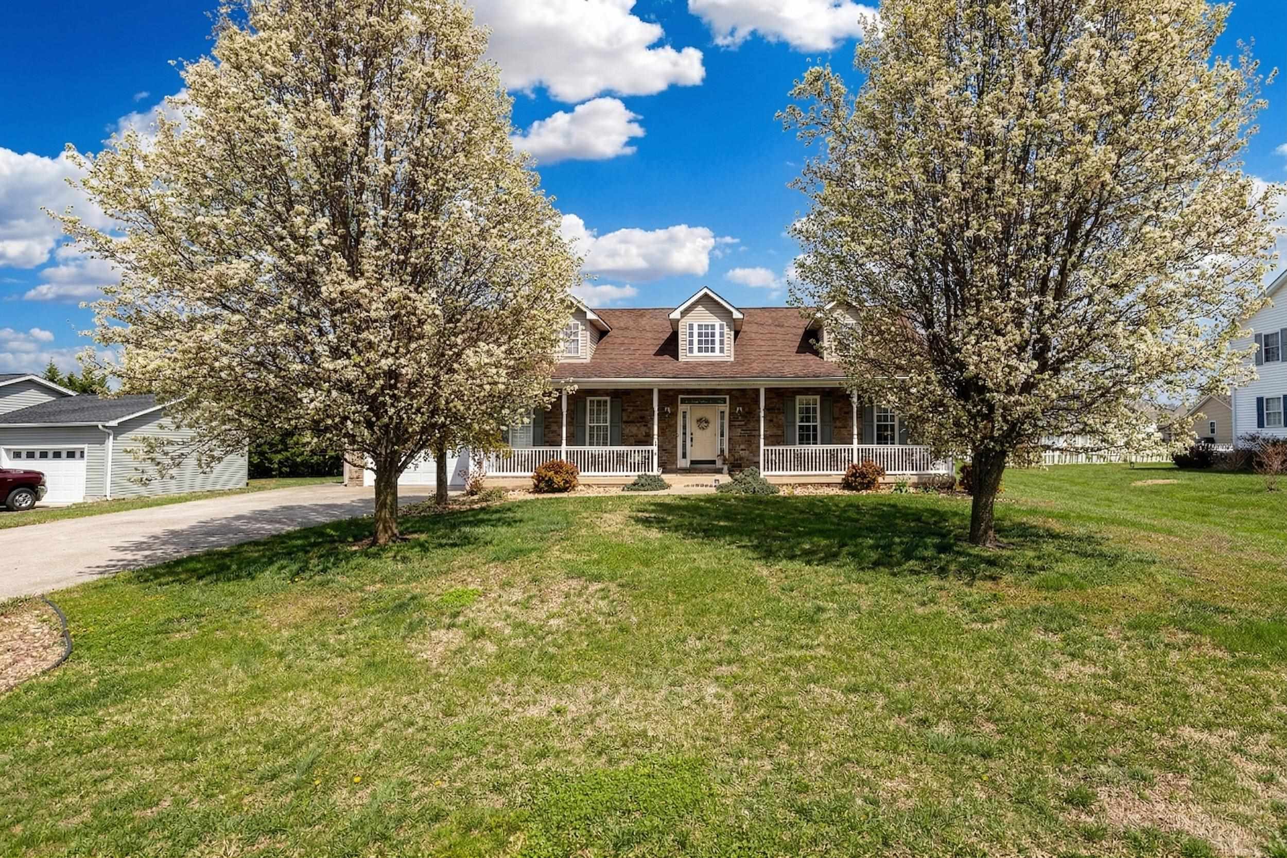 154 Wanda Street Stanley, VA 22851 - Photo 2 of 60
