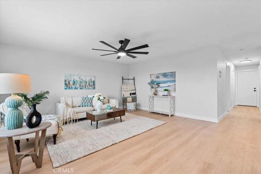 4250 Dowitcher Way Oceanside, CA 92057 - Photo 10 of 27