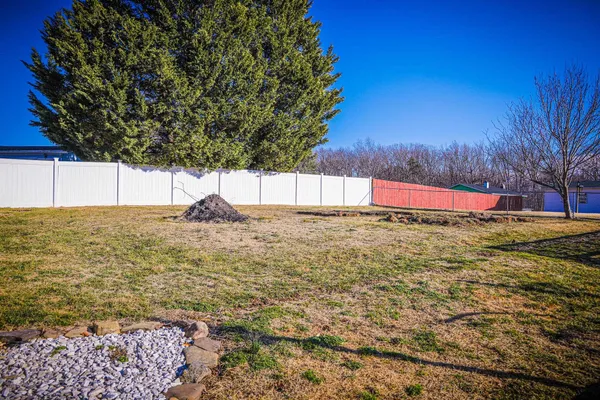 $400,000 | 11 2 Wood Lane, Staunton, VA 24401