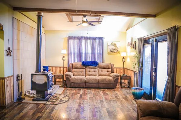 $400,000 | 11 2 Wood Lane, Staunton, VA 24401