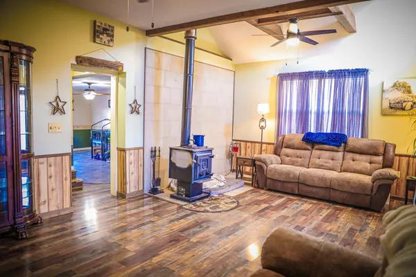 $400,000 | 11 2 Wood Lane, Staunton, VA 24401