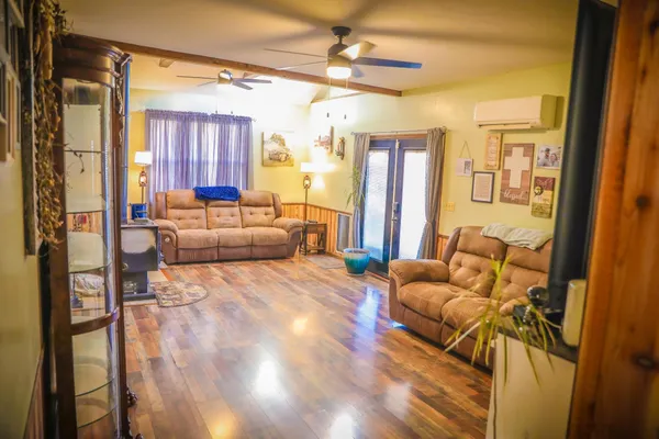 $400,000 | 11 2 Wood Lane, Staunton, VA 24401