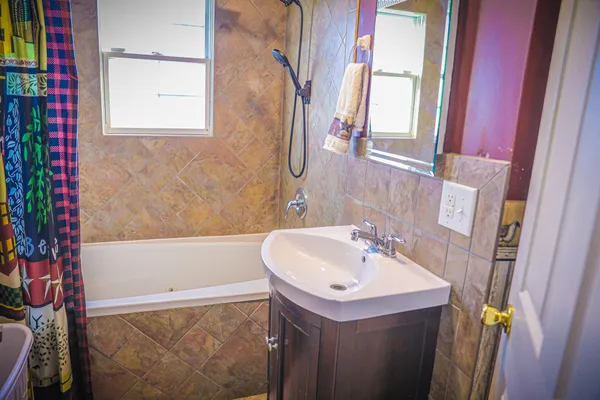 $390,000 | 11 2 Wood Lane, Staunton, VA 24401
