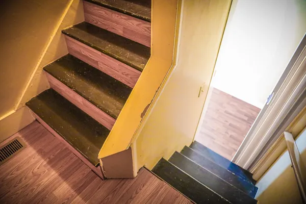 $400,000 | 11 2 Wood Lane, Staunton, VA 24401