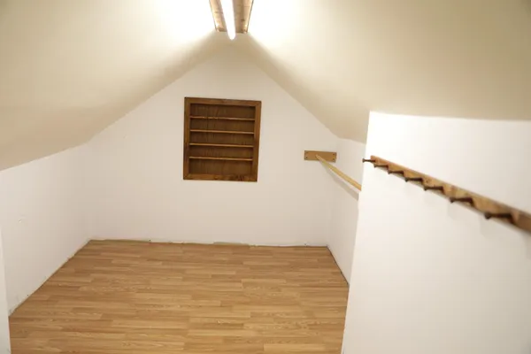 $400,000 | 11 2 Wood Lane, Staunton, VA 24401