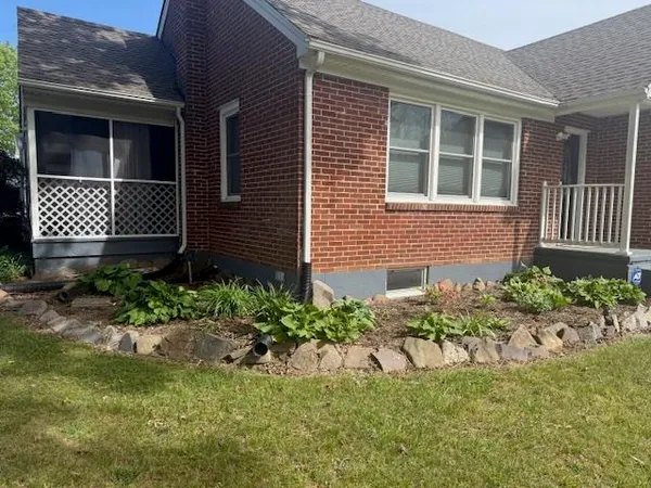 $390,000 | 11 2 Wood Lane, Staunton, VA 24401