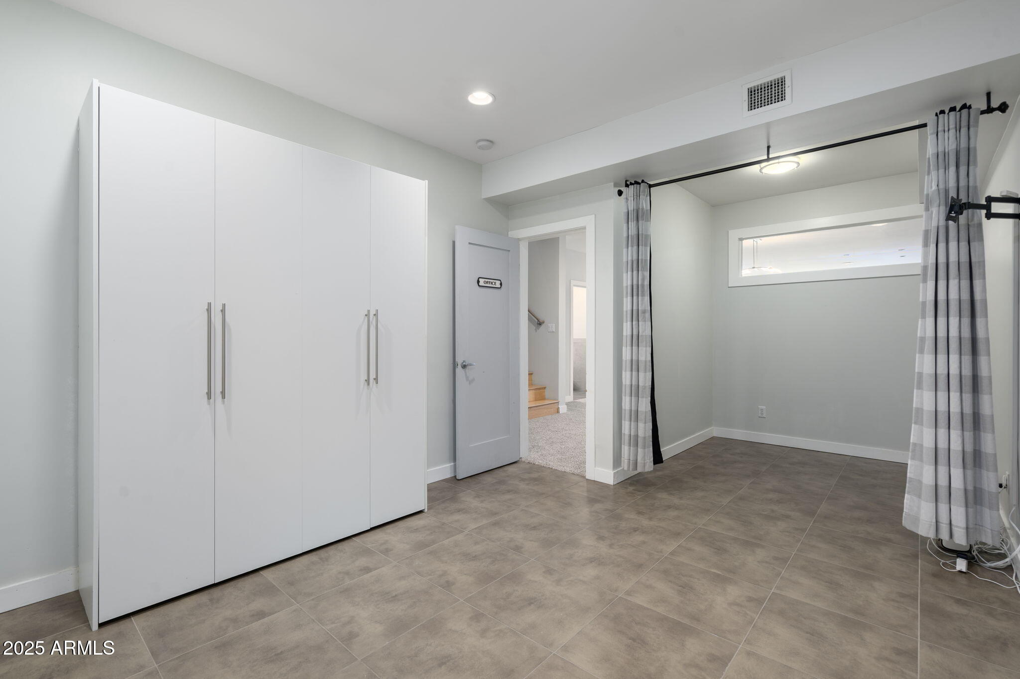 9433 South Stanley Place Tempe, AZ 85284 - Photo 33 of 47 Guest Bedroom