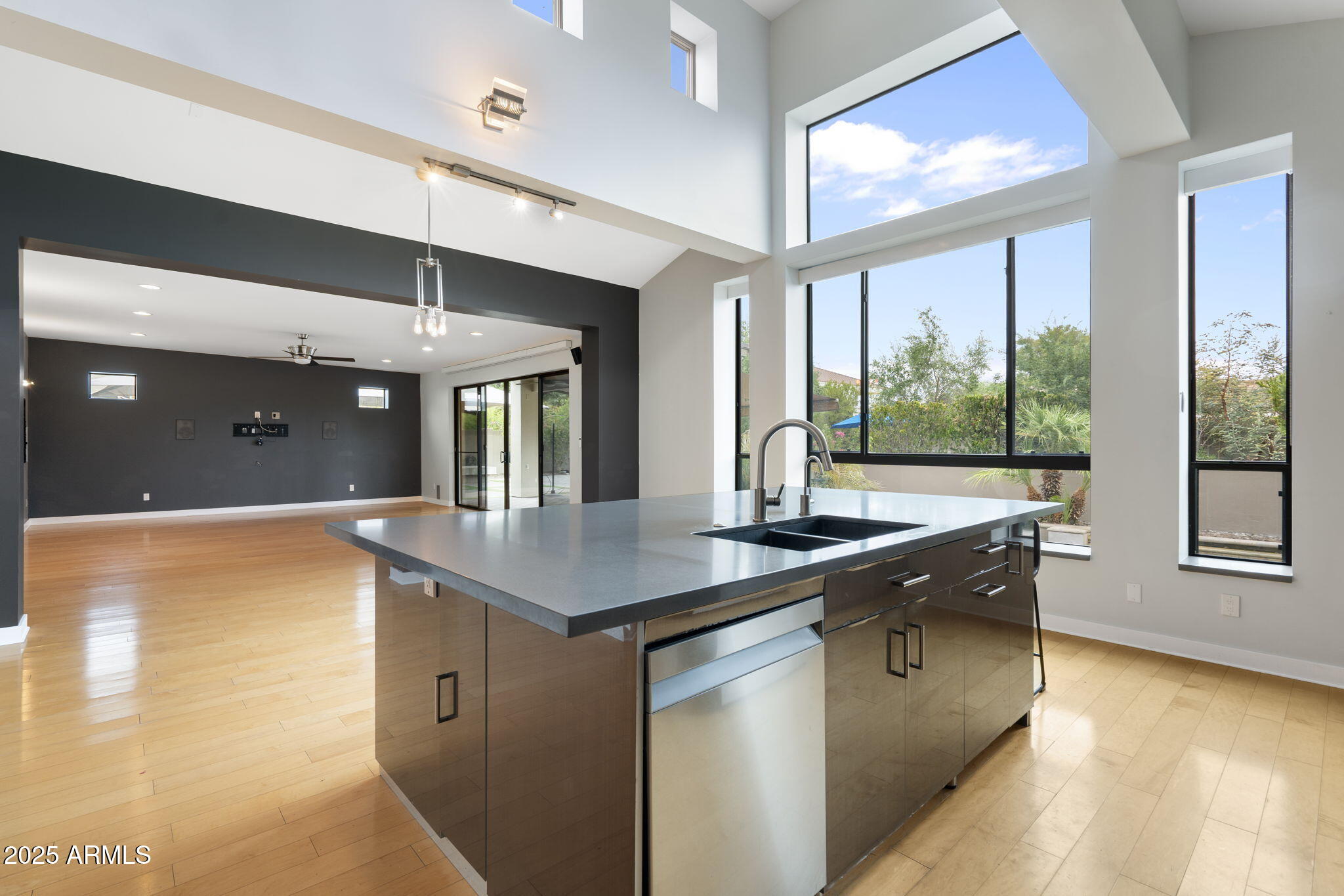 9433 South Stanley Place Tempe, AZ 85284 - Photo 5 of 47 Kitchen