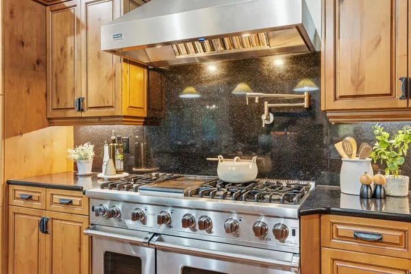 $974,900 | 45012 Mockingbird Lane, Ahwahnee, CA 93601