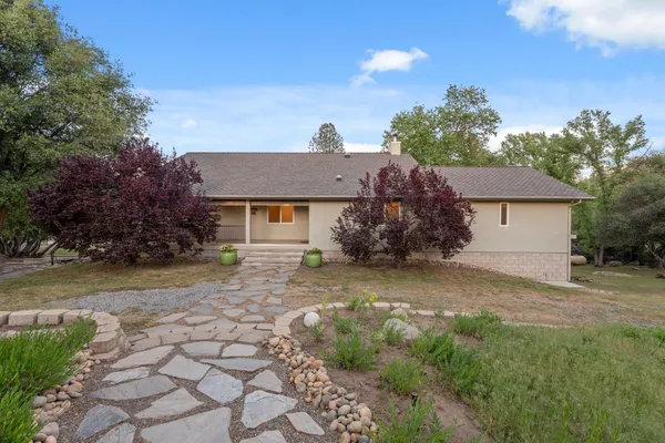 $974,900 | 45012 Mockingbird Lane, Ahwahnee, CA 93601