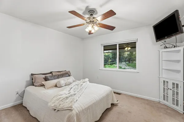 $974,900 | 45012 Mockingbird Lane, Ahwahnee, CA 93601