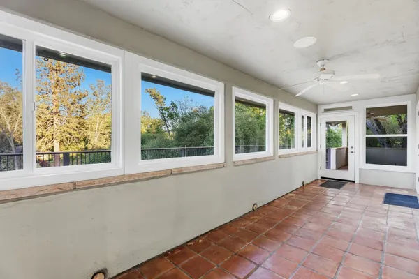 $974,900 | 45012 Mockingbird Lane, Ahwahnee, CA 93601