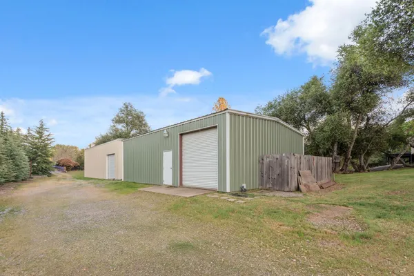 $974,900 | 45012 Mockingbird Lane, Ahwahnee, CA 93601