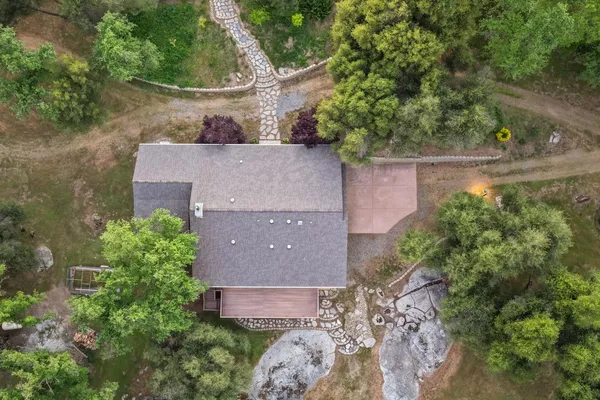 $974,900 | 45012 Mockingbird Lane, Ahwahnee, CA 93601