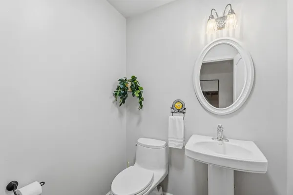 $974,900 | 45012 Mockingbird Lane, Ahwahnee, CA 93601