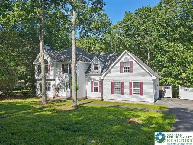 $2,450 | 198 White Pine Trail, East Stroudsburg, PA 18301