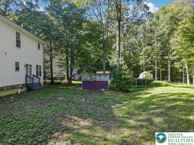 $2,450 | 198 White Pine Trail, East Stroudsburg, PA 18301