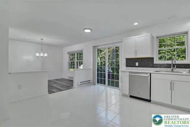 $2,450 | 198 White Pine Trail, East Stroudsburg, PA 18301