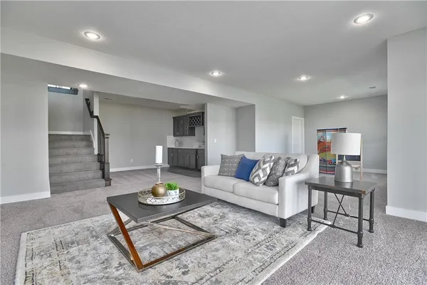 $699,950 | 9323 Pickering Street, Lenexa, KS 66227