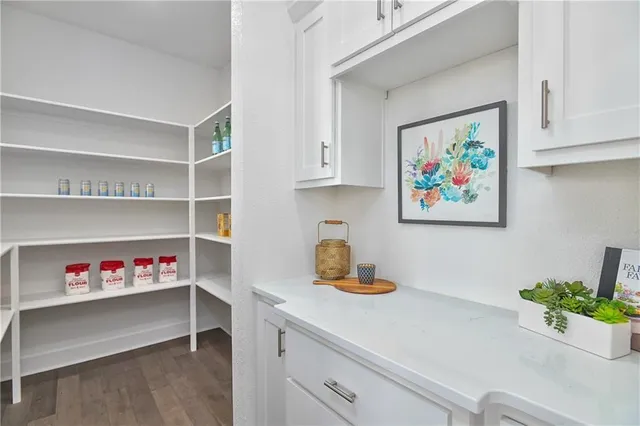 $709,950 | 9323 Pickering Street, Lenexa, KS 66227