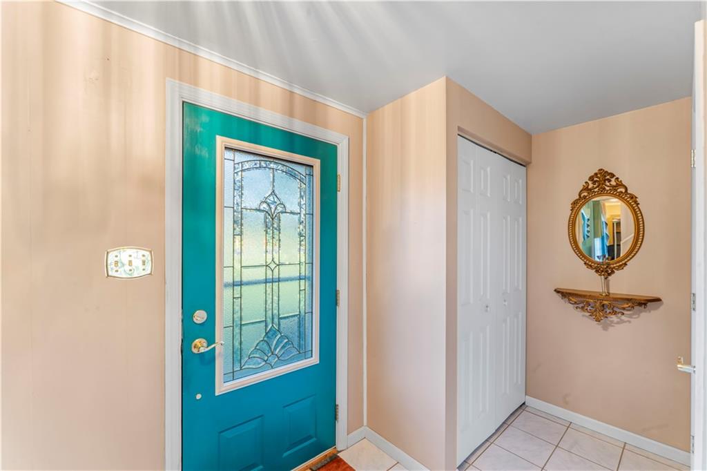 926 Bebout Road Venetia, PA 15367 - Photo 6 of 32 Gallery Image 6