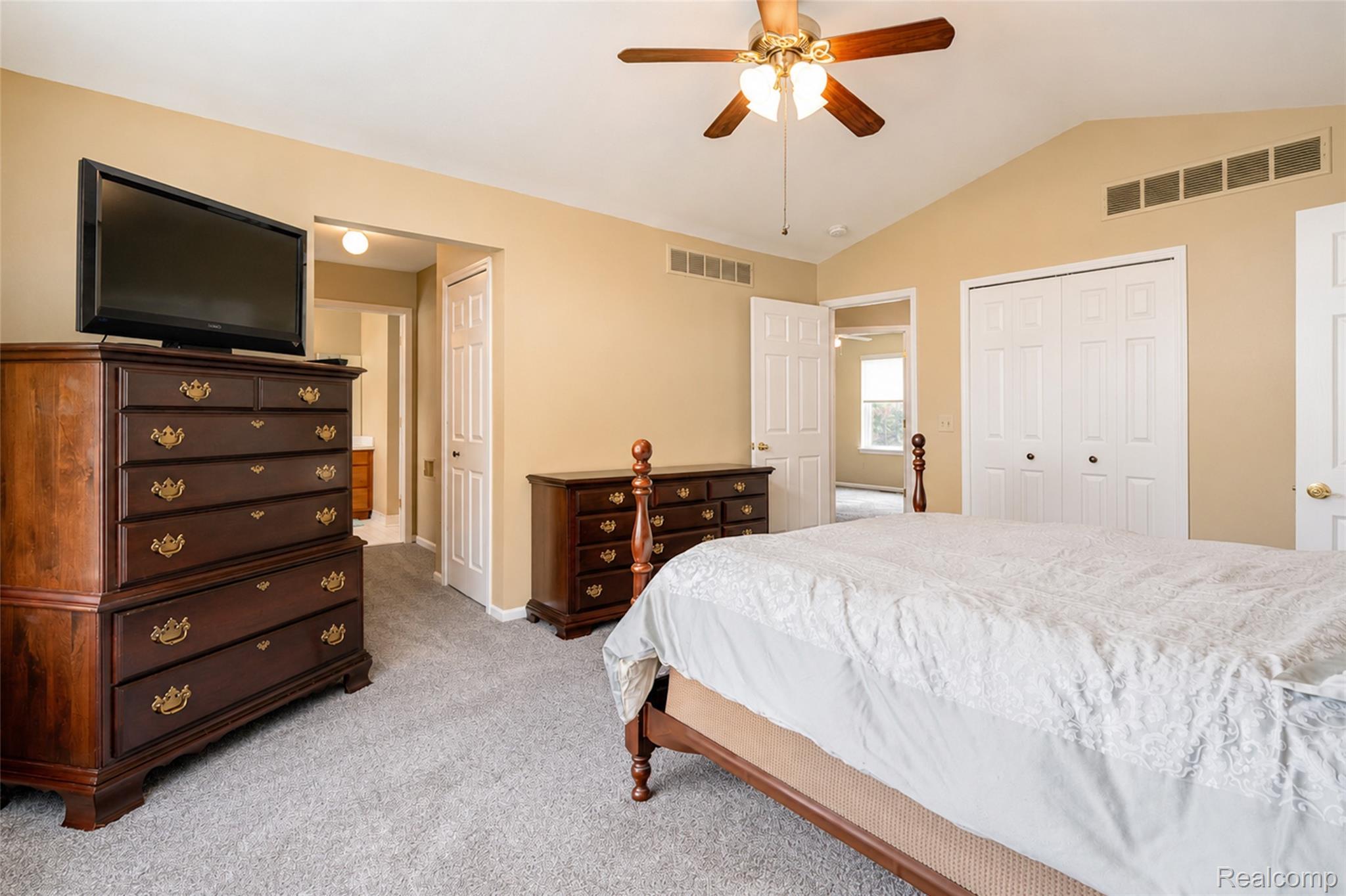 41585 Cherry Hill Road Canton, MI 48188 - Photo 30 of 43 B-41585 Cherry Hill Rd , canton-25.jpg