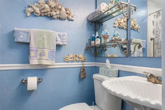 $349,900 | 2091 Oyster Creek Drive, Englewood, FL 34224