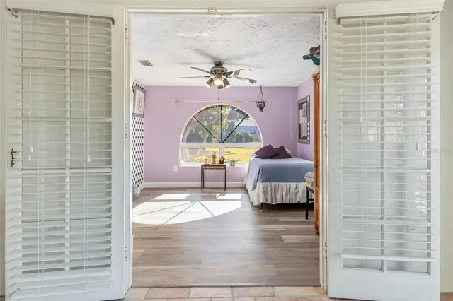 $349,900 | 2091 Oyster Creek Drive, Englewood, FL 34224