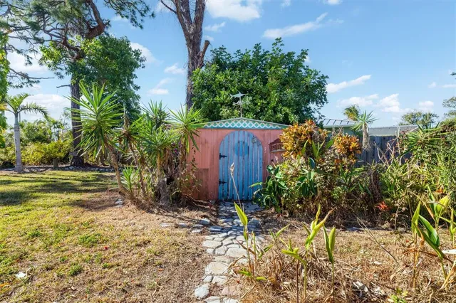 $349,900 | 2091 Oyster Creek Drive, Englewood, FL 34224