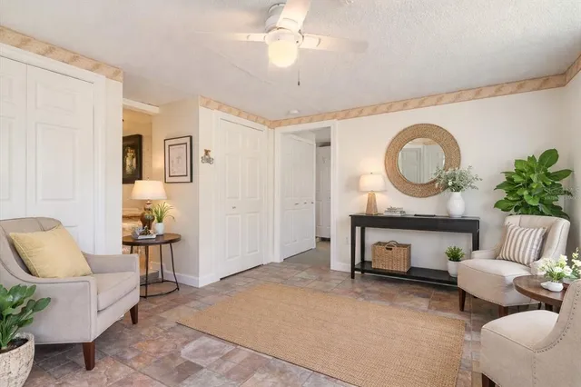 $349,900 | 2091 Oyster Creek Drive, Englewood, FL 34224