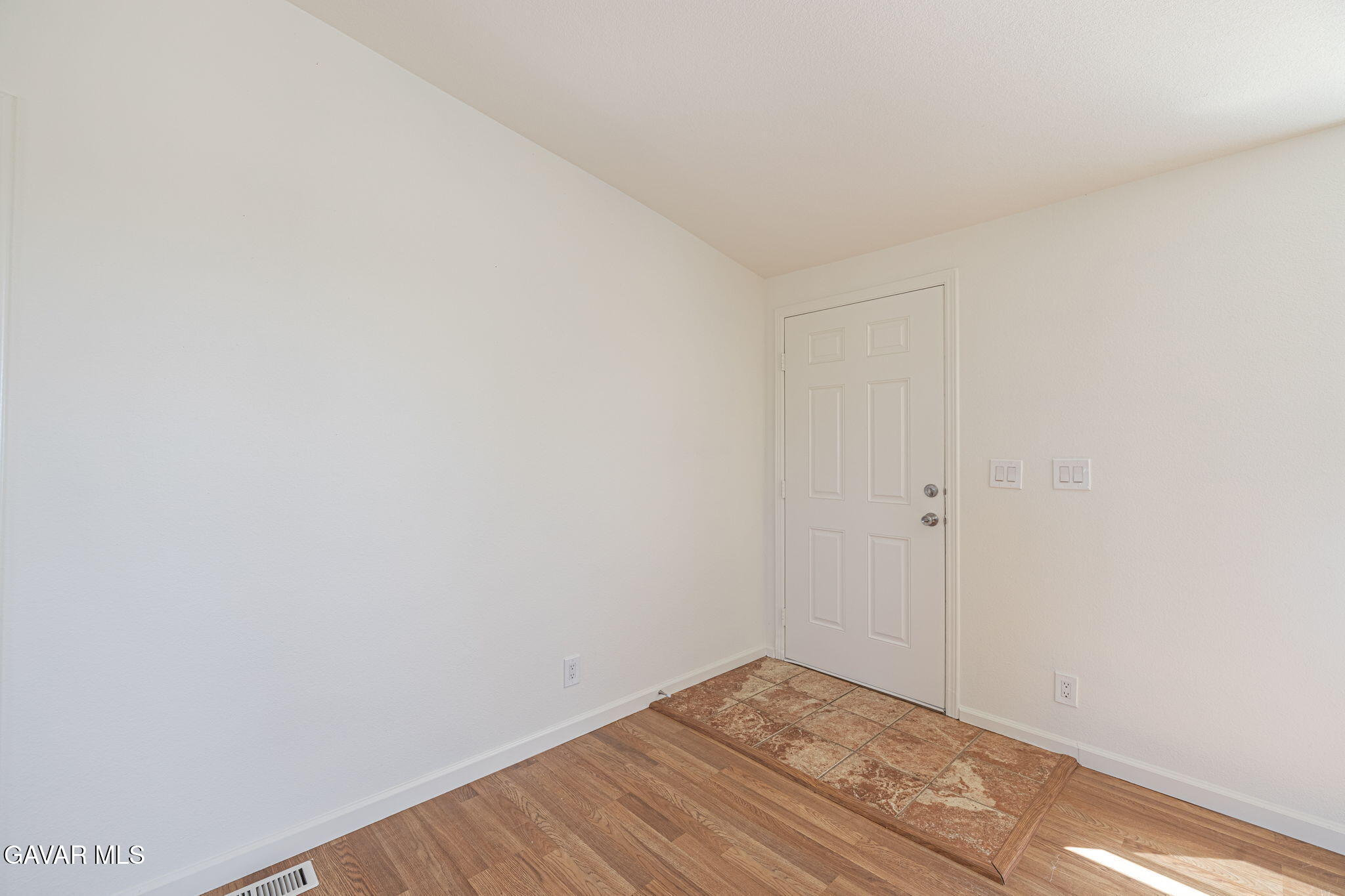 26321 Olanche Street Mojave, CA 93501 - Photo 5 of 40 a view of an empty room
