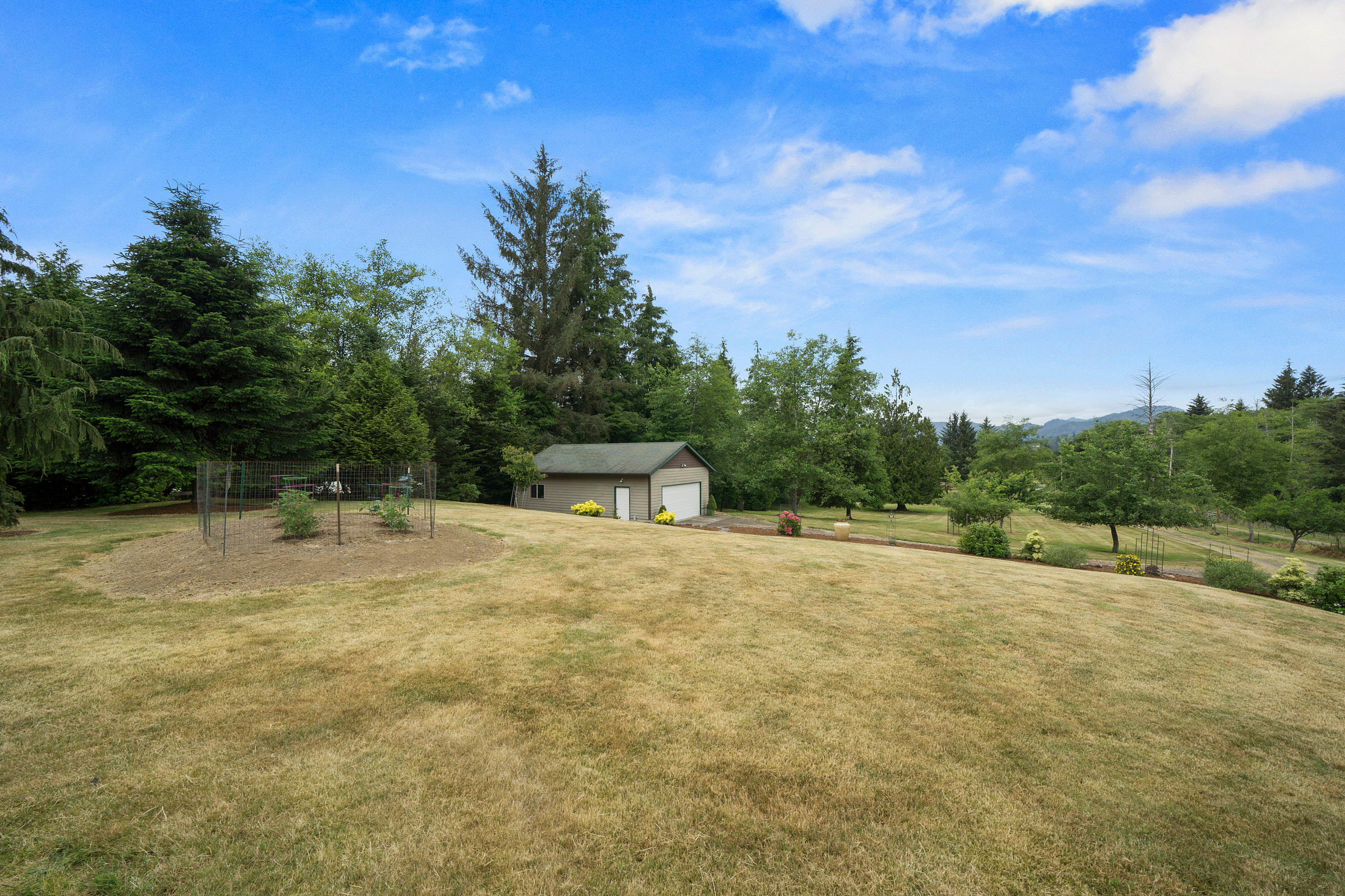 9435 Chance Road Tillamook, OR 97141 - Photo 11 of 25 DSC05358