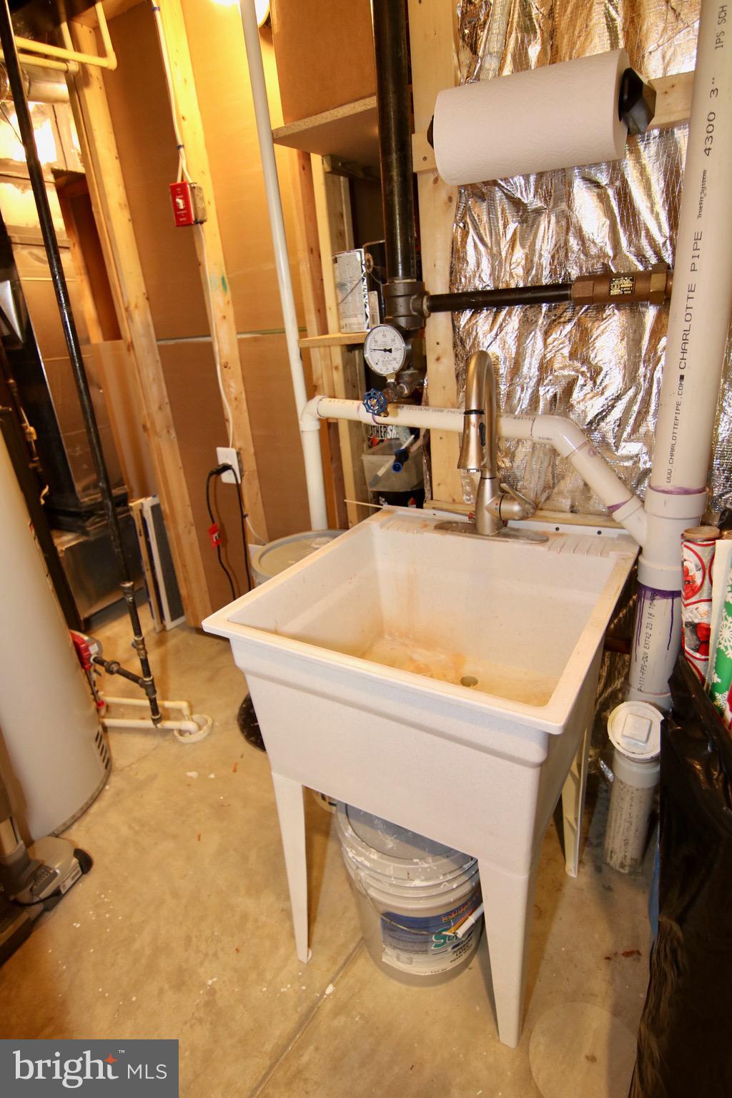 635 Old Waugh Chapel Road Odenton, MD 21113 - Photo 48 of 52 Utility sink