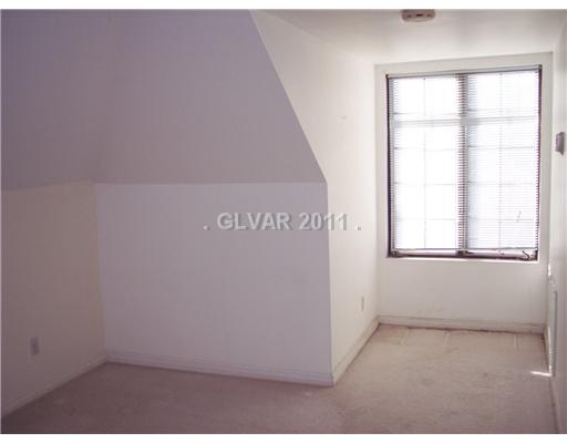 117 Quail Run Road Henderson, NV 89014 - Photo 11 of 25 Property Photo.