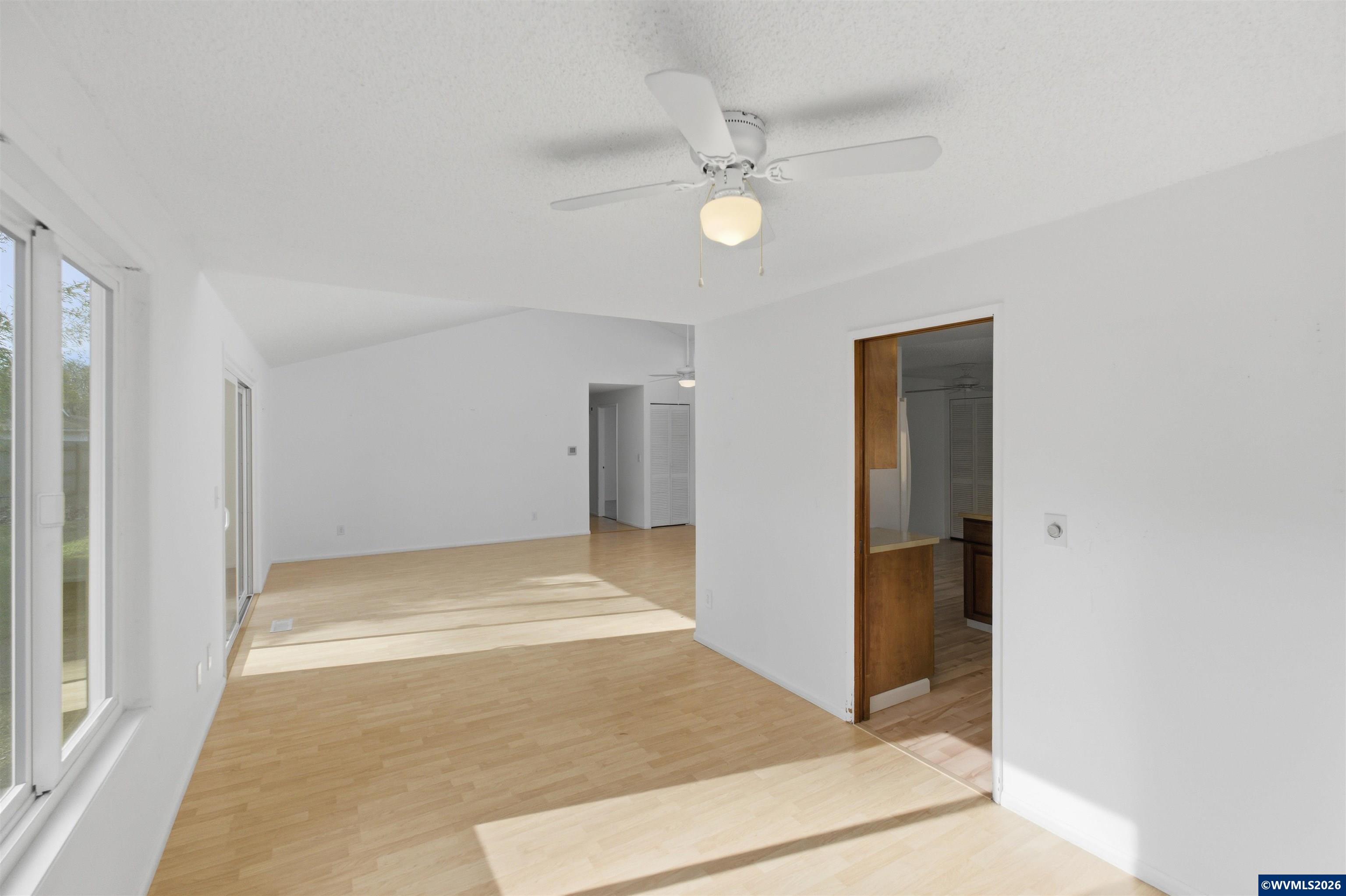 1062 33rd Avenue Southwest Albany, OR 97321 - Photo 10 of 50 Gallery Image 10