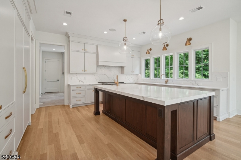 11 Addison Drive Short Hills, NJ 07078 - Photo 16 of 50