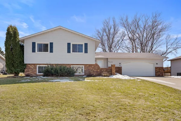 $350,000 | 1004 6th Street Northwest, Kasson, MN 55944