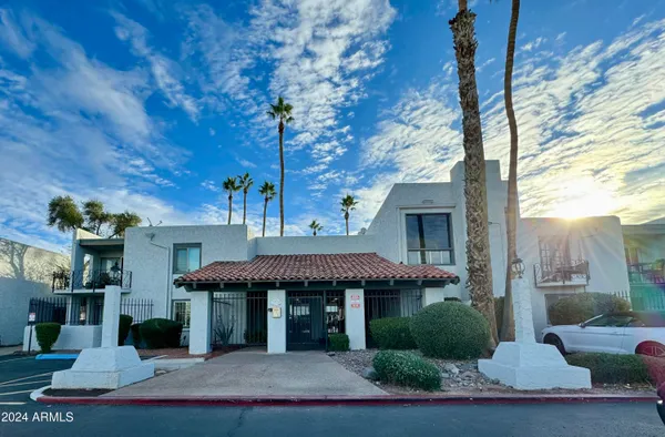 $1,585 | 3313 North 68th Street, Unit 218E, Scottsdale, AZ 85251