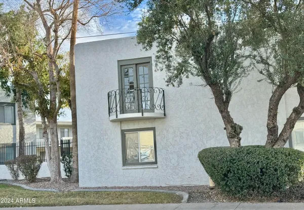 $1,585 | 3313 North 68th Street, Unit 218E, Scottsdale, AZ 85251