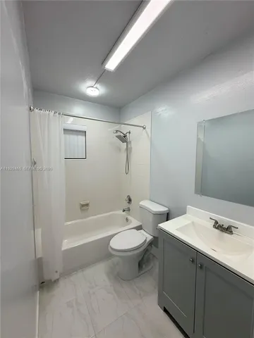 $2,250 | 8035 Southwest 107th Avenue, Unit 317, Miami, FL 33173
