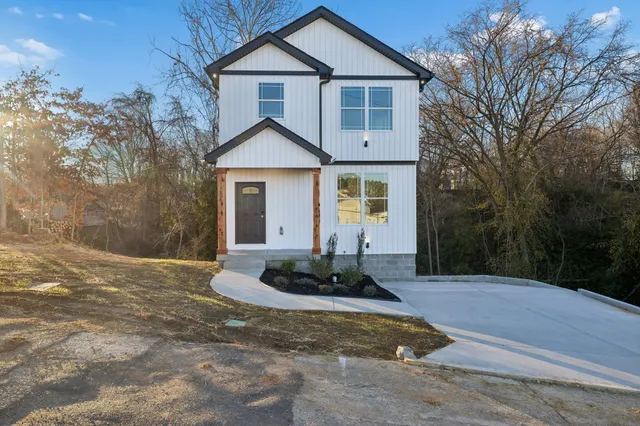 $319,900 | 5295 Matthews Street, Springfield, TN 37172