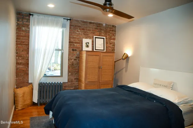 $324,900 | 17-19 Linden Street, Pittsfield, MA 01201