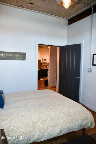 $324,900 | 17-19 Linden Street, Pittsfield, MA 01201