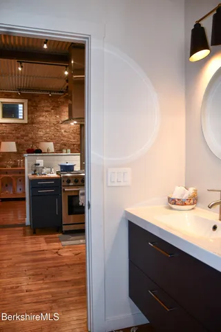 $324,900 | 17-19 Linden Street, Pittsfield, MA 01201