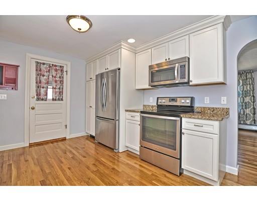 22 Lesley Avenue Auburn, MA 01501 - Photo 7 of 27