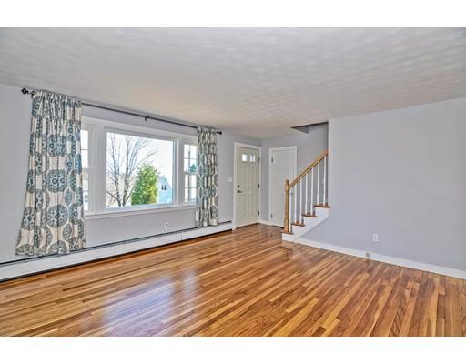 22 Lesley Avenue Auburn, MA 01501 - Photo 8 of 27