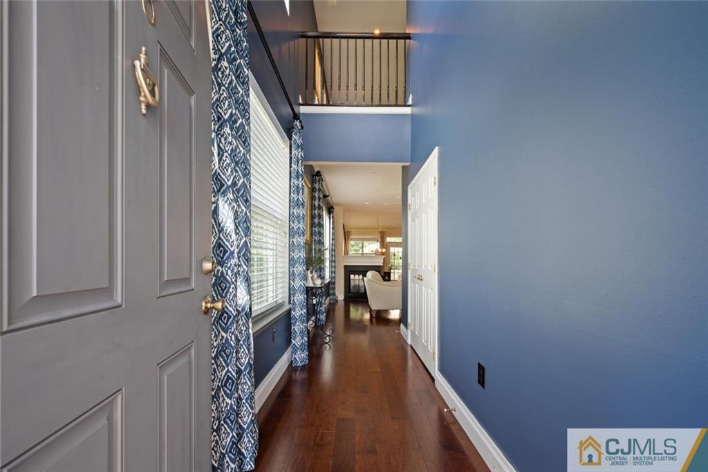 18 Pebble Creek Road Dayton, NJ 08810 - Photo 3 of 48 Gallery Image 3